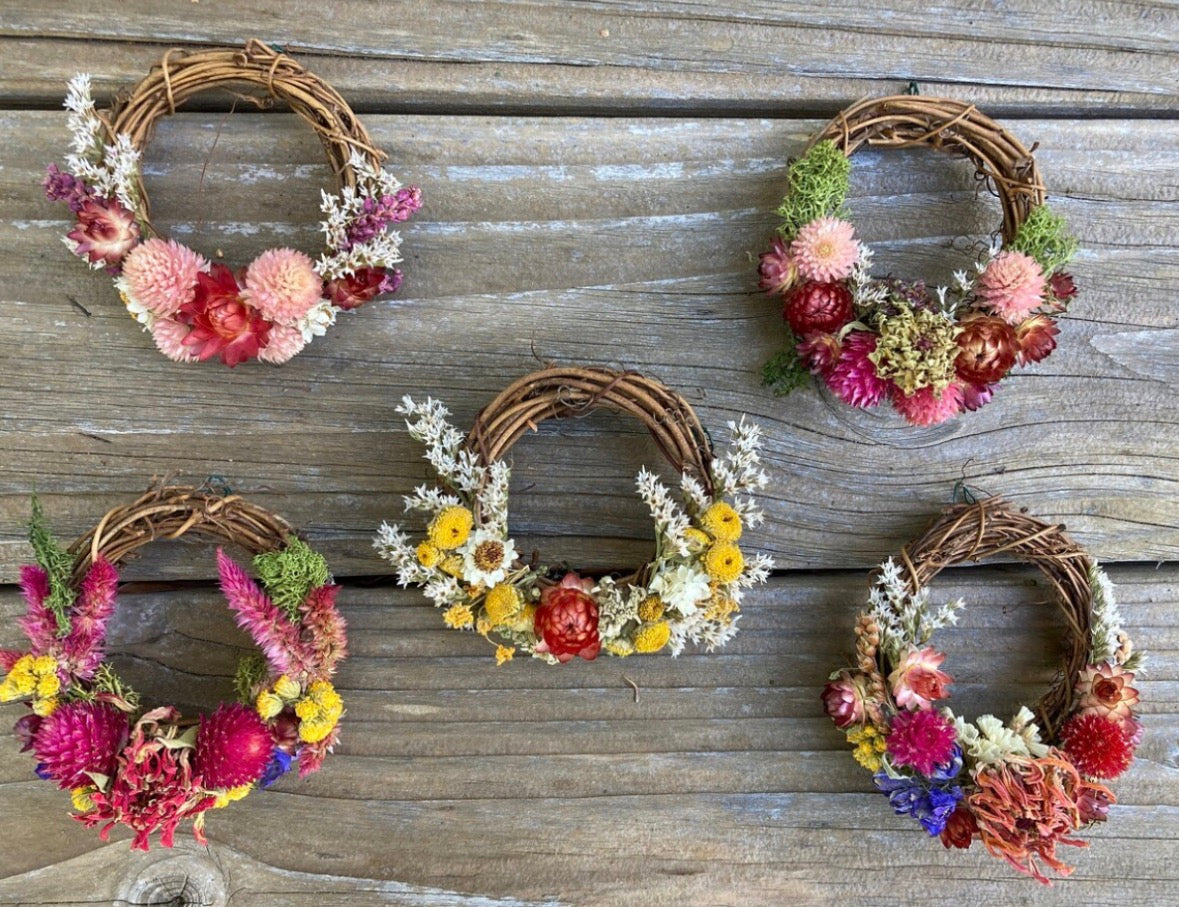Mini diy wreaths