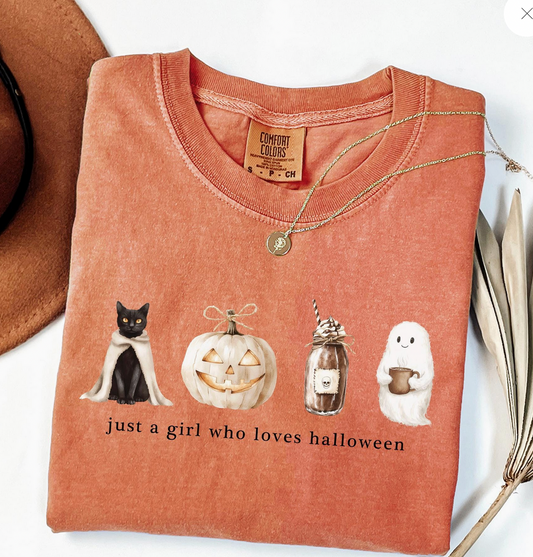 Just a girl who loves halloween